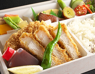 さくらポークカツ弁当